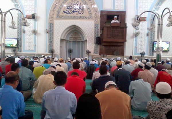 Besarnya Hikmah Solat Jumaat Bagi Umat Islam!
