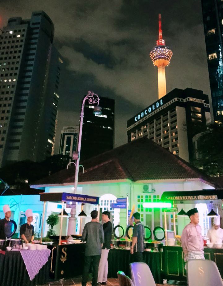 Berbuka puasa di Saloma Kuala Lumpur bersama keindahan malam