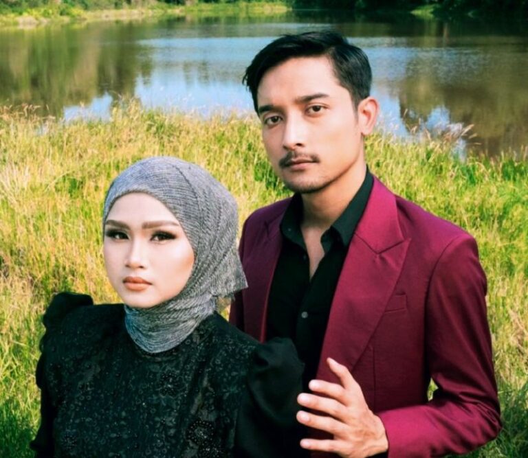 Ahmad Syafiq, Wawa Shazwa “Menduakan Cinta” yang pernah dibina
