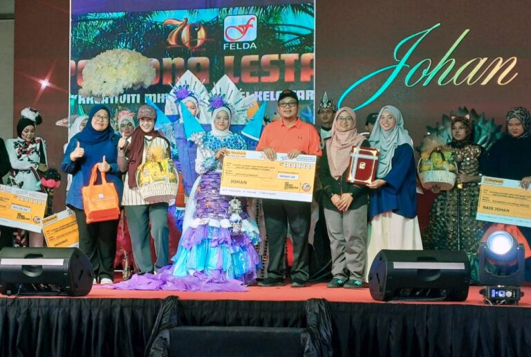 Busana Kitar Semula ‘Eco Futuristik Lestari’ Juara Persona Lestari FELDA