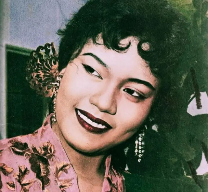 Hashimah Yon digelar seniwati paling seksi!