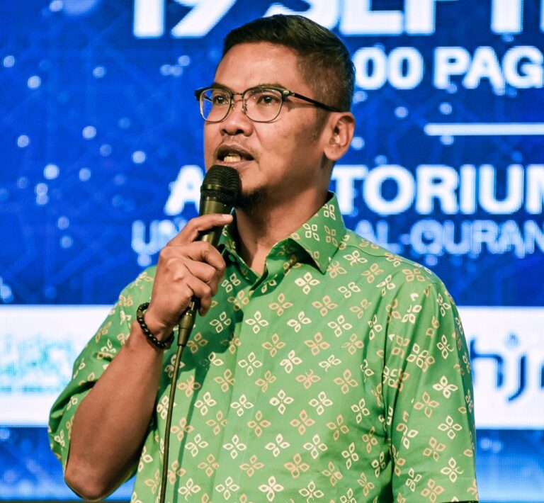 Mamat Exist Kongsi Pengalaman Bersama Pelajar Menerusi Program “Kenali Anak Kita” Anjuran PENGASIH