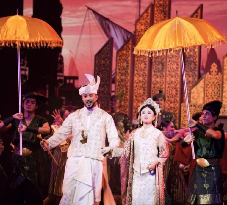 Teater Muzikal Mansur & Liu tonjol banyak pengajaran